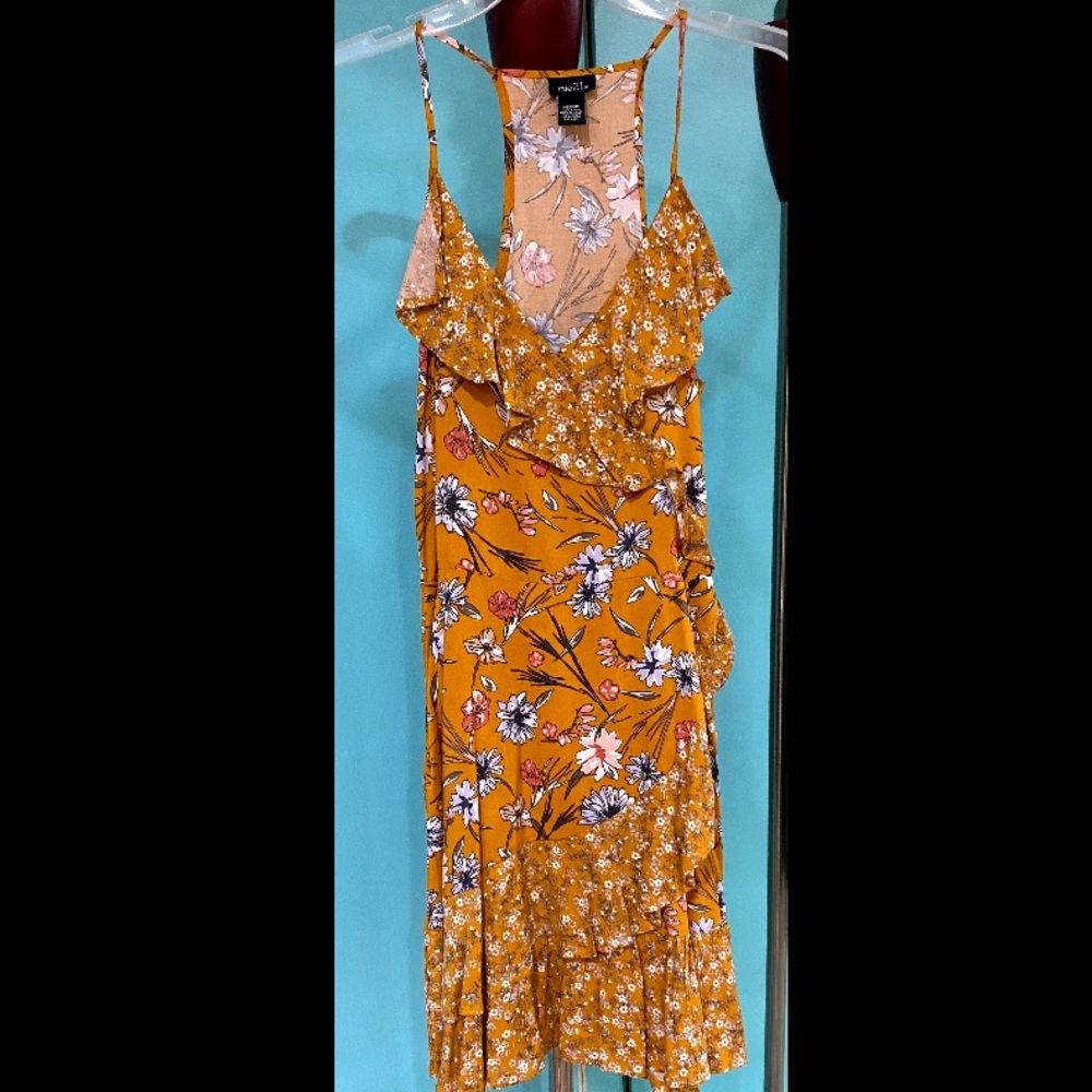 yellow floral dress